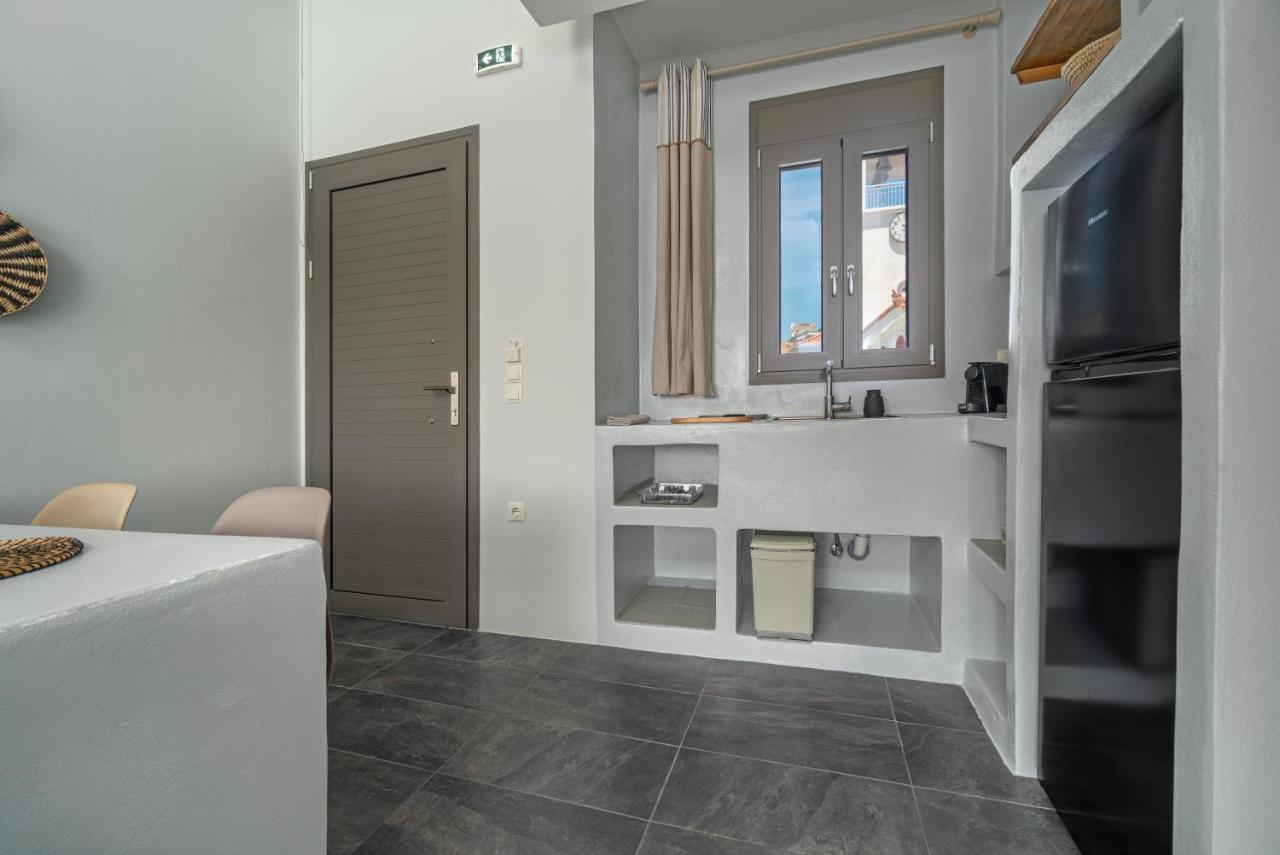 La Perla Suites Айи-Апостоли Экстерьер фото